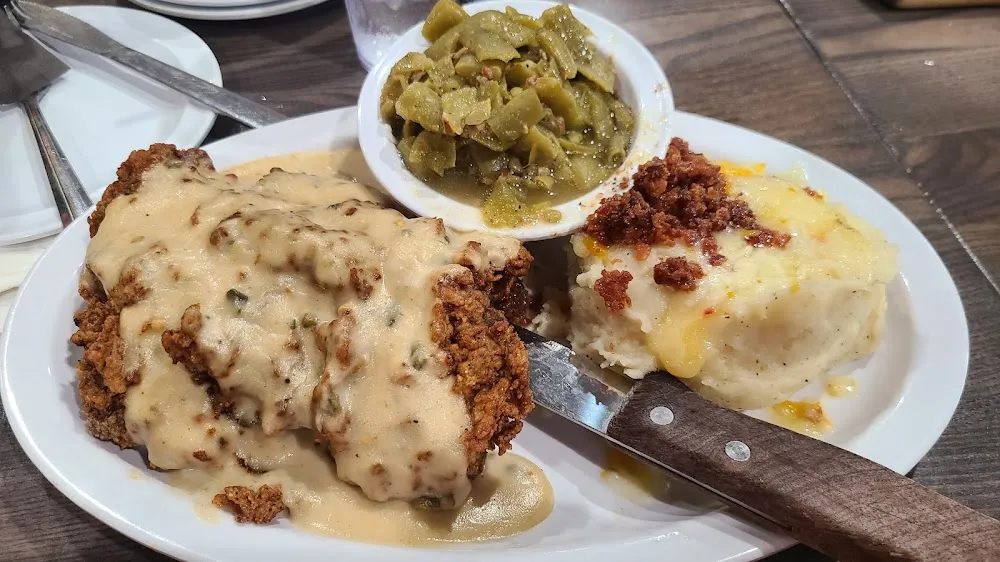 Chicken Fried Steak w Jalapeño Cream Gravy